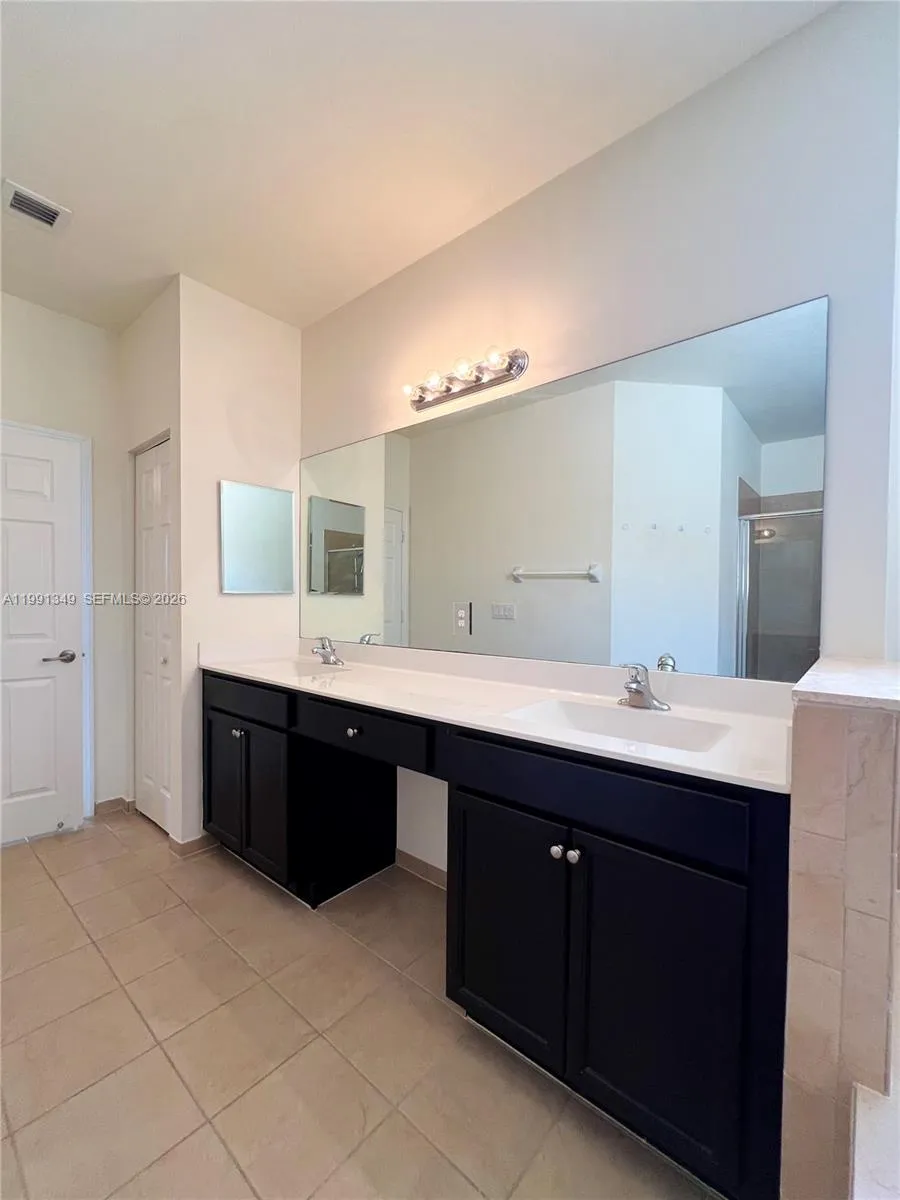 Property photo 53