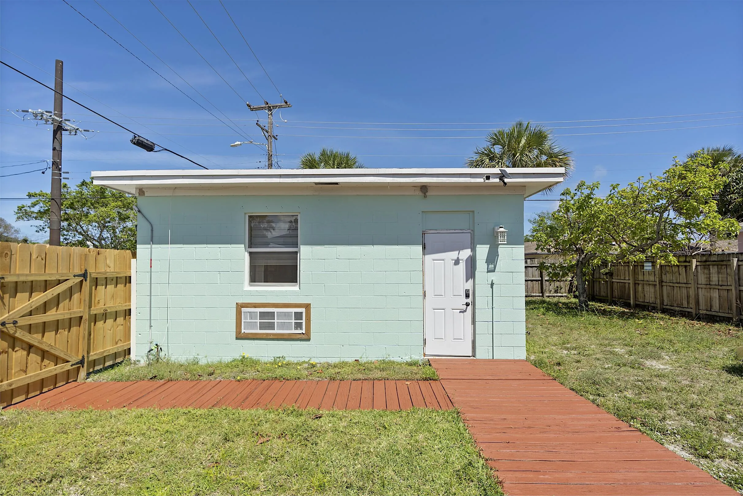 1002 S k St - 212