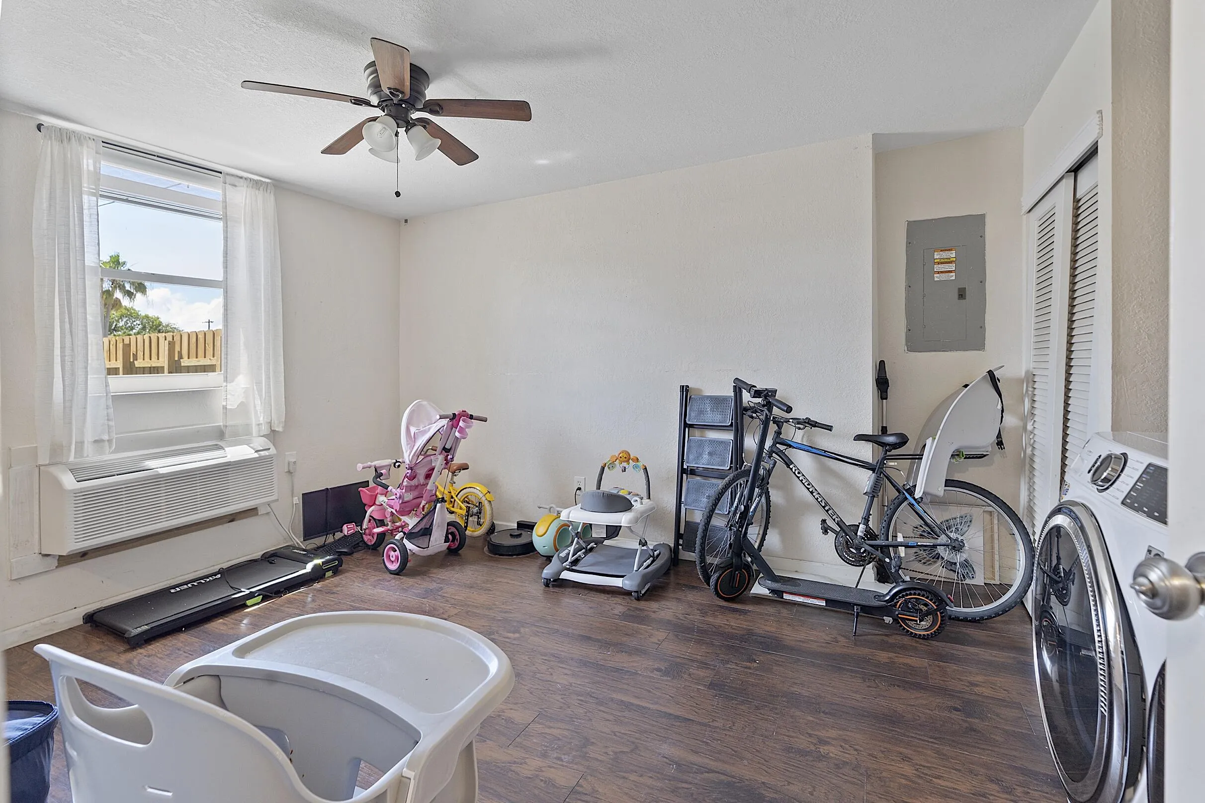 1002 S k St - 218