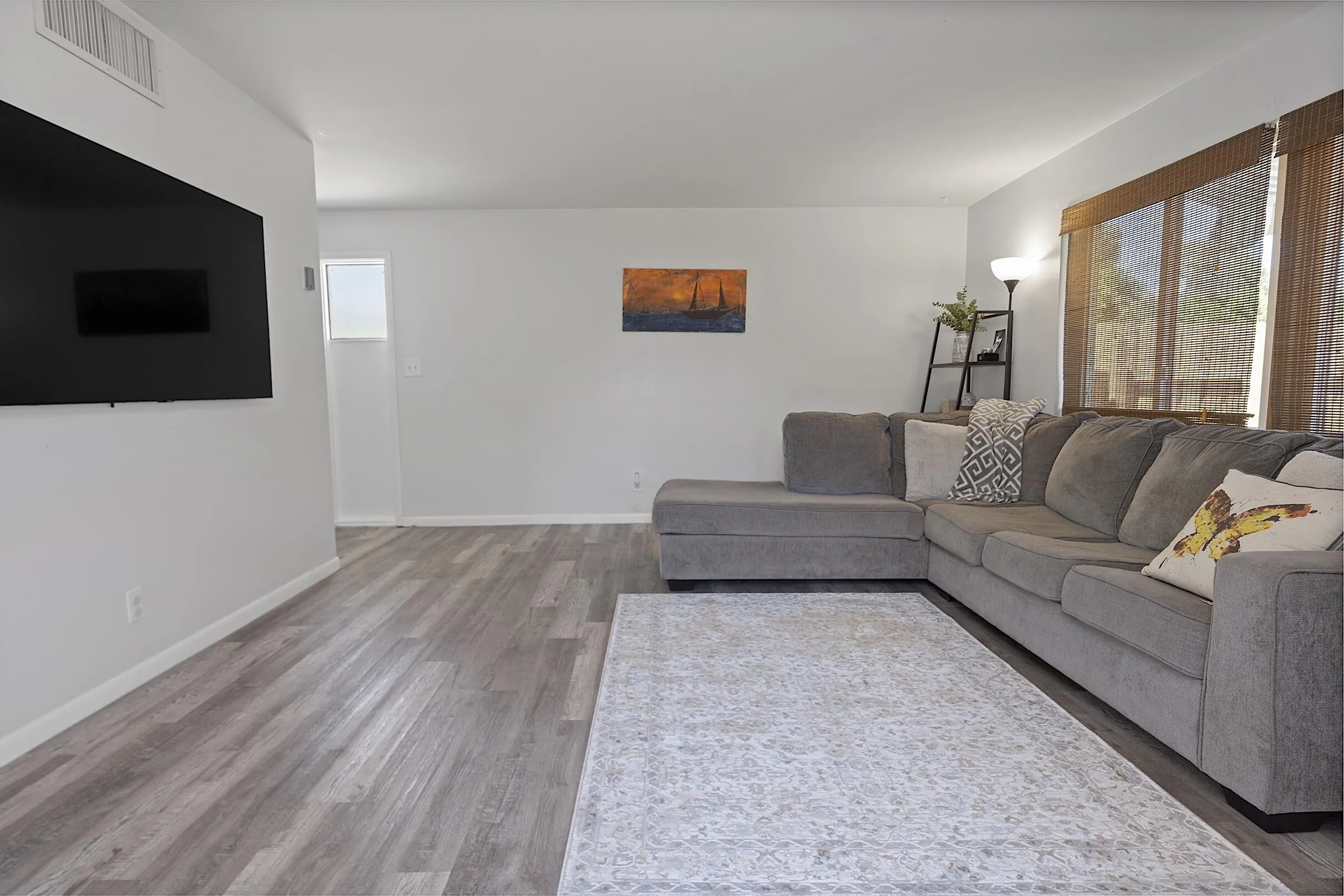 1002 S k St - 204