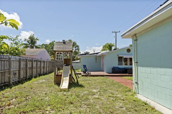 1002 S k St - 209