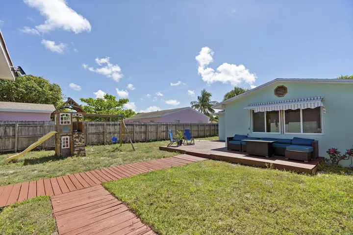 1002 S k St - 211