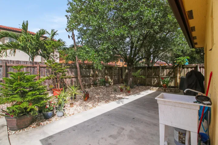 Backyard Patio 2