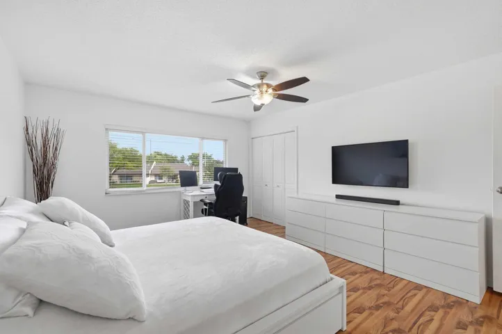 Large Primary Bedroom