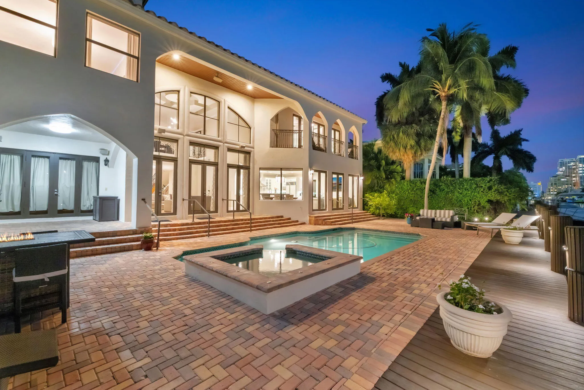Property photo 99