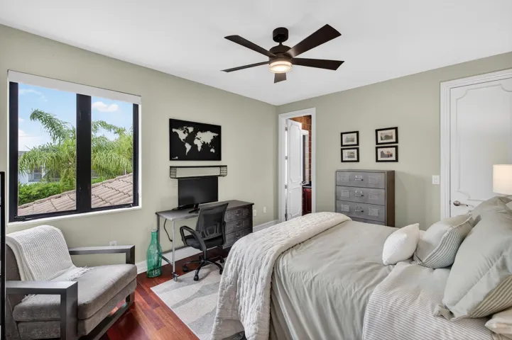 81-web-or-mls-699A2906