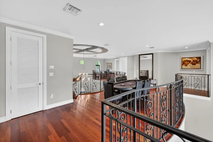 87-web-or-mls-699A3996