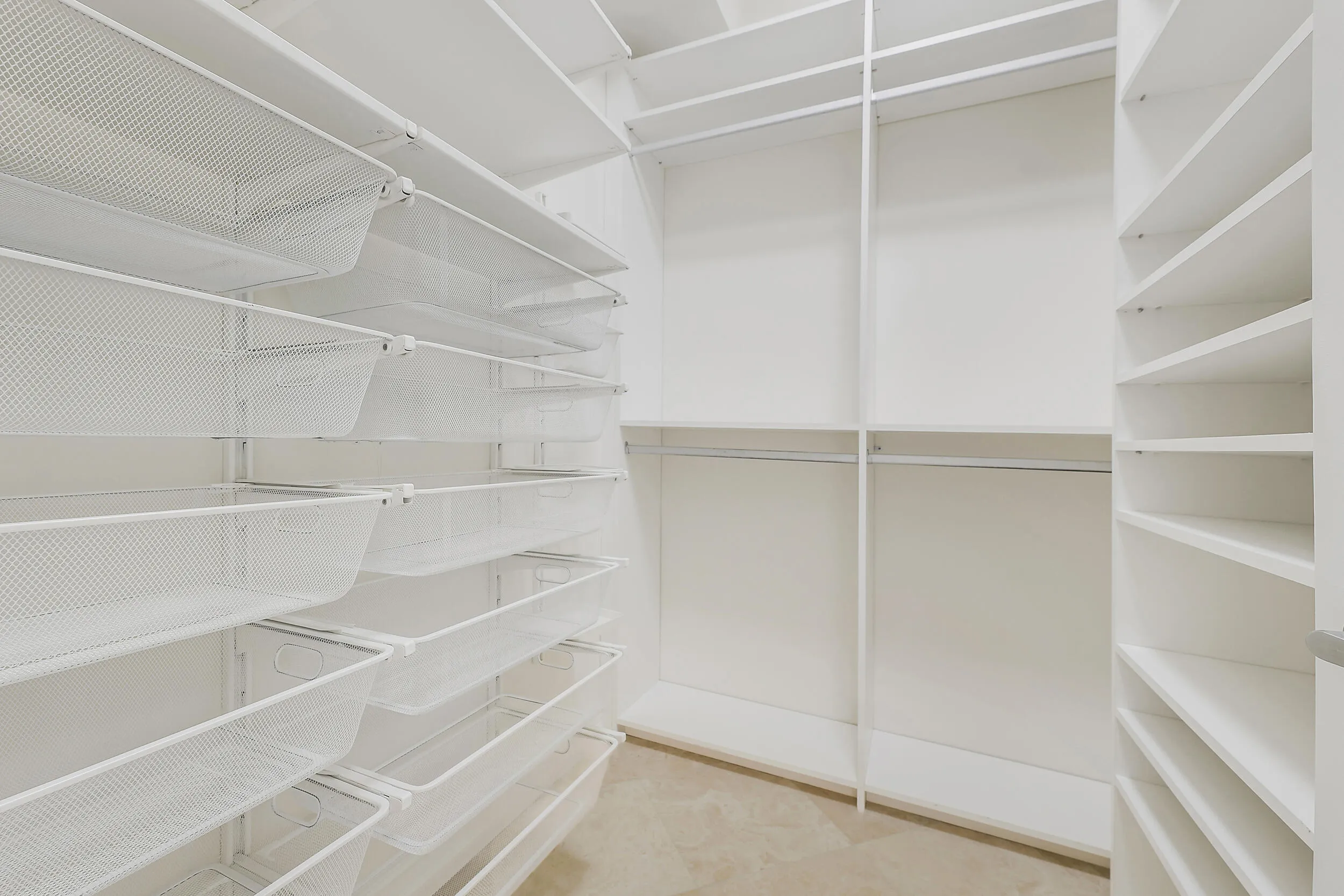 Main Bedroom Closet