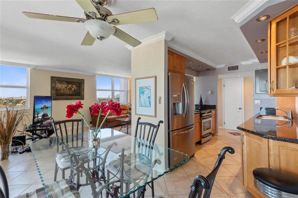 Kitchen area