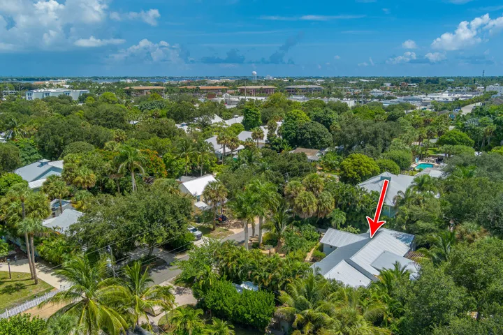 547 SW Riverview St, Stuart, FL 34994-5