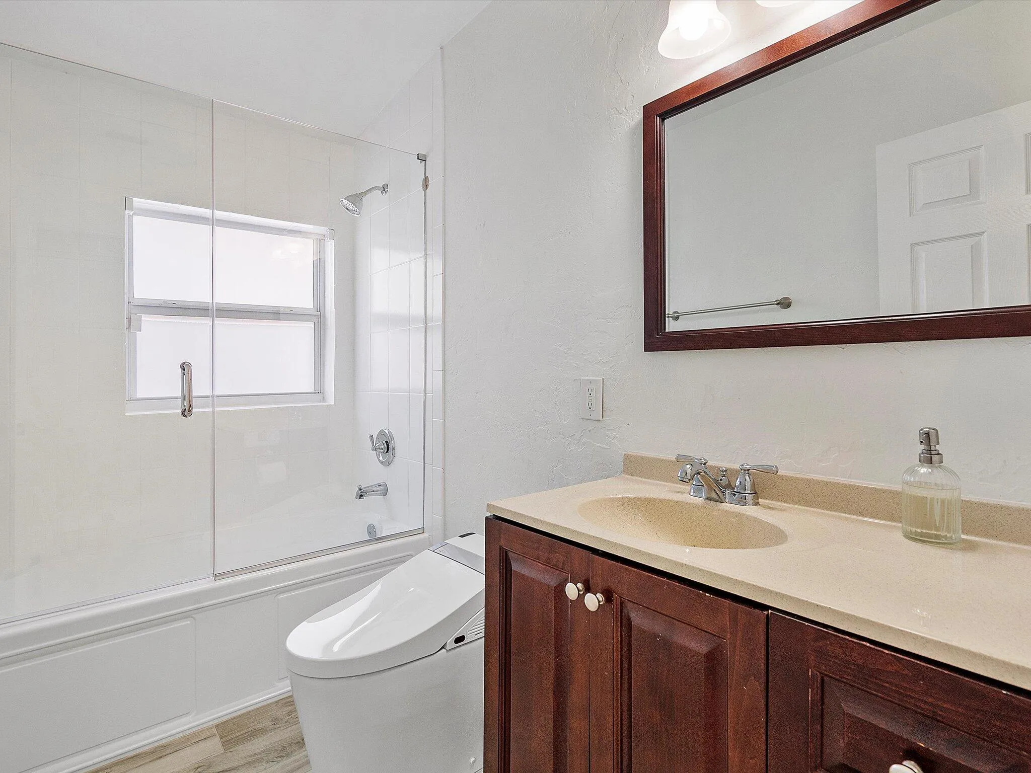 35-411 Poinciana Dr_035