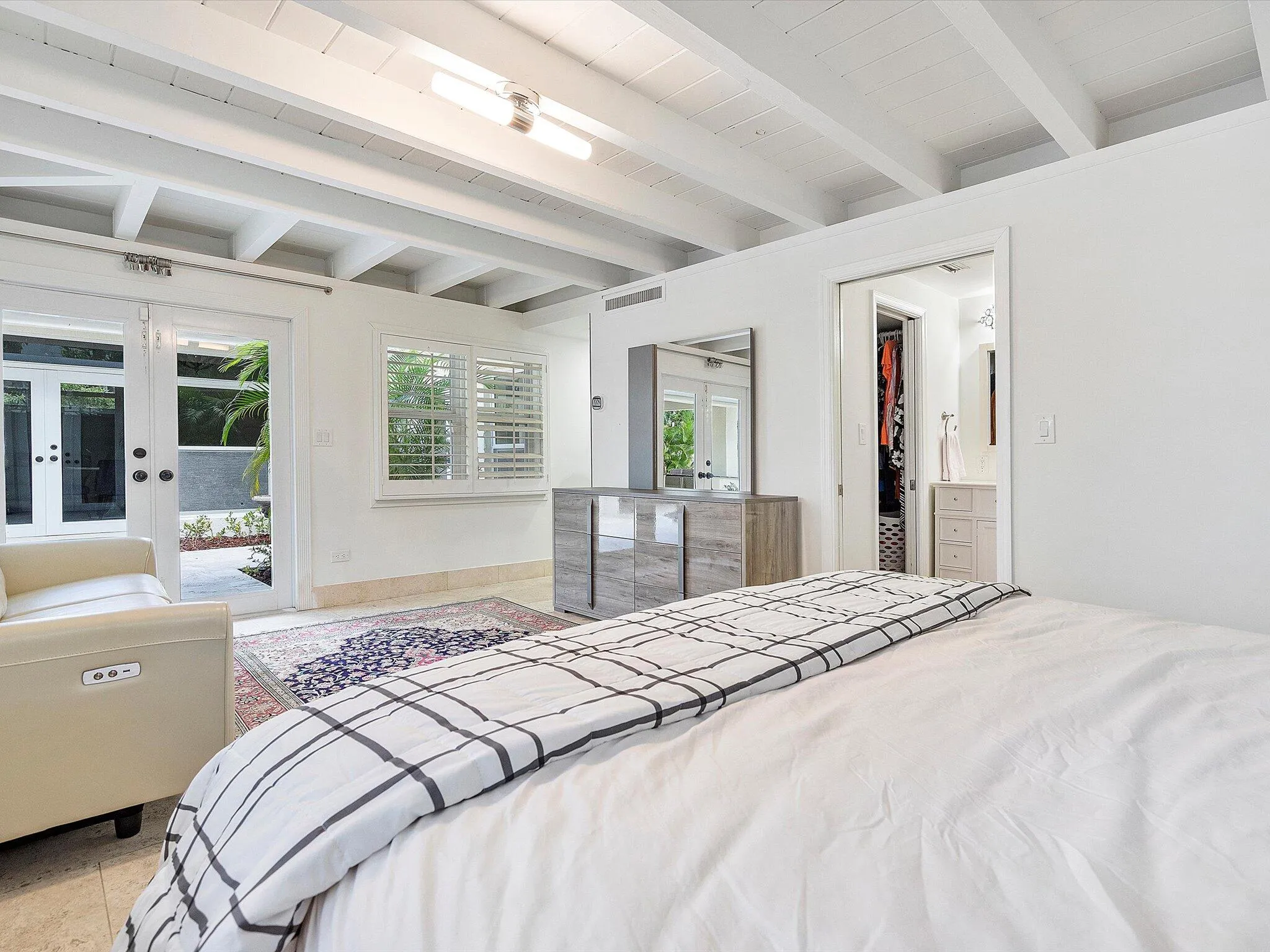 24-411 Poinciana Dr_024