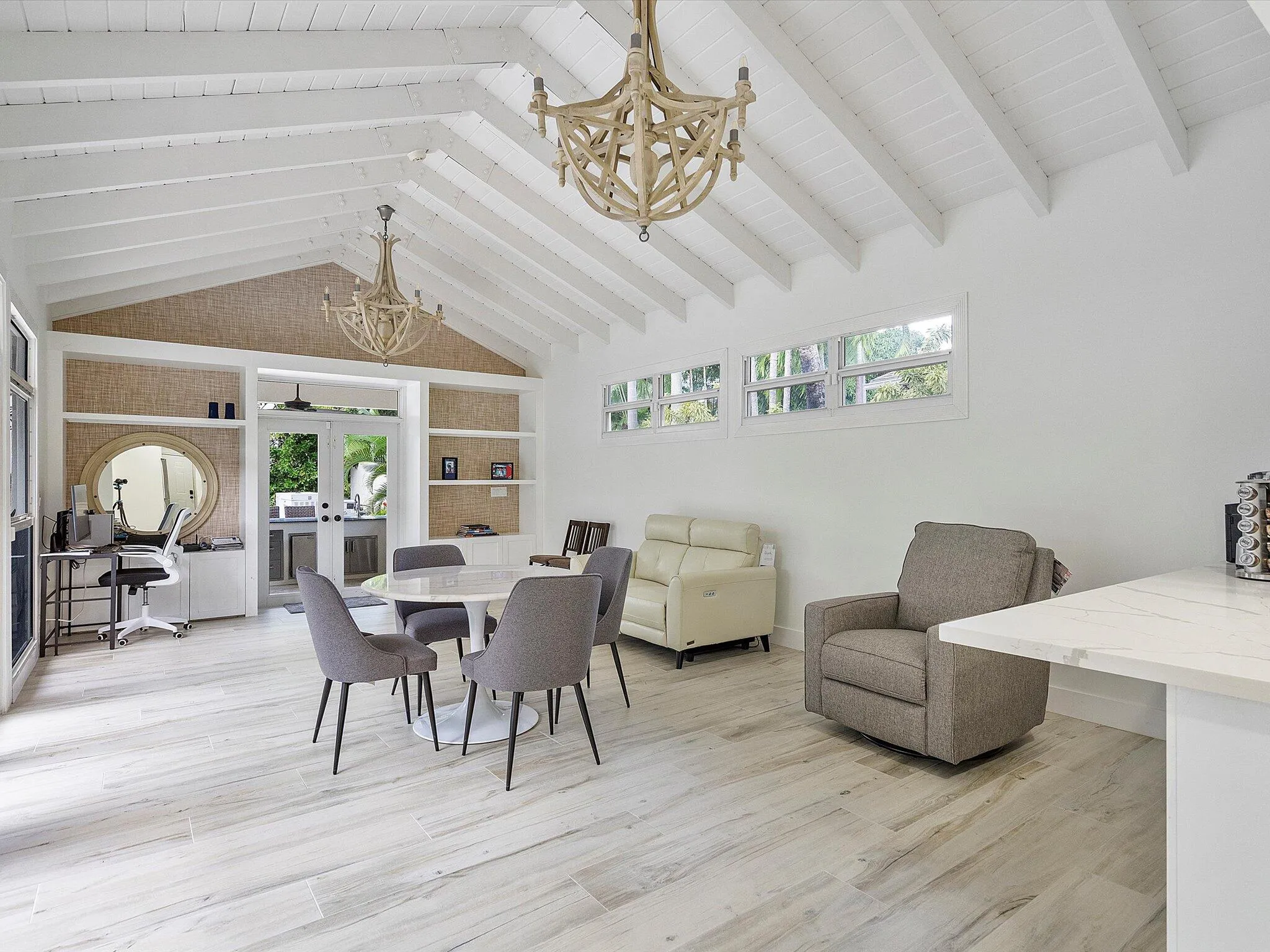 16-411 Poinciana Dr_016