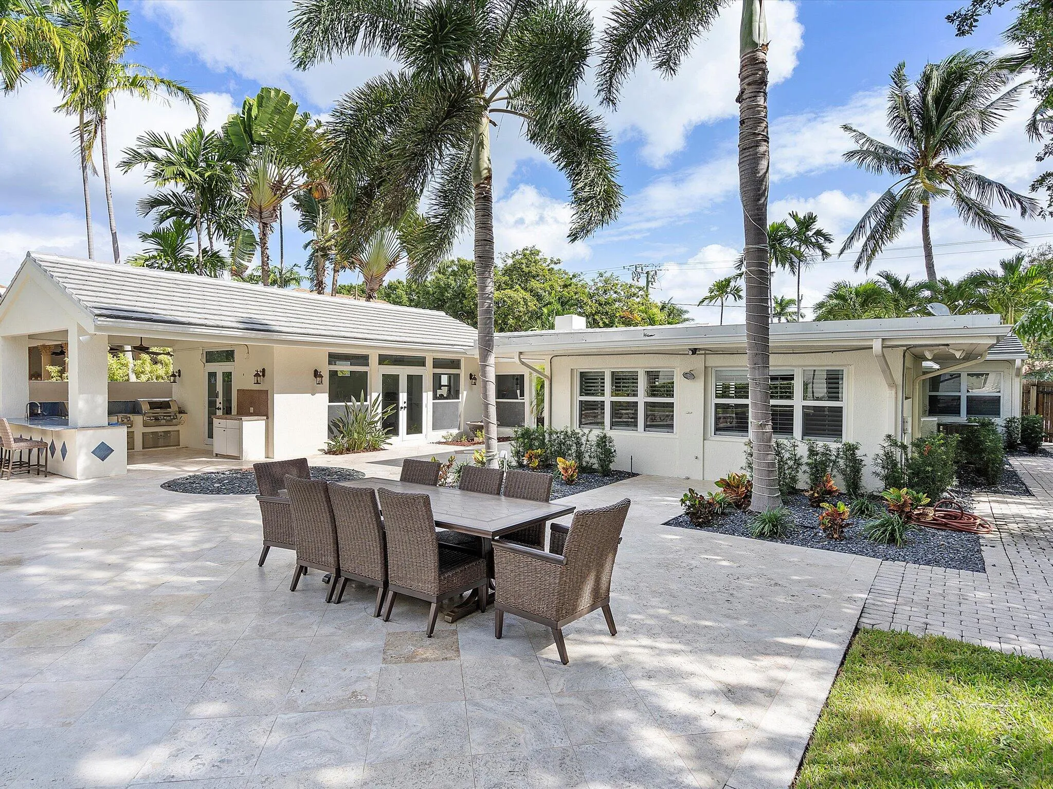 38-411 Poinciana Dr_038
