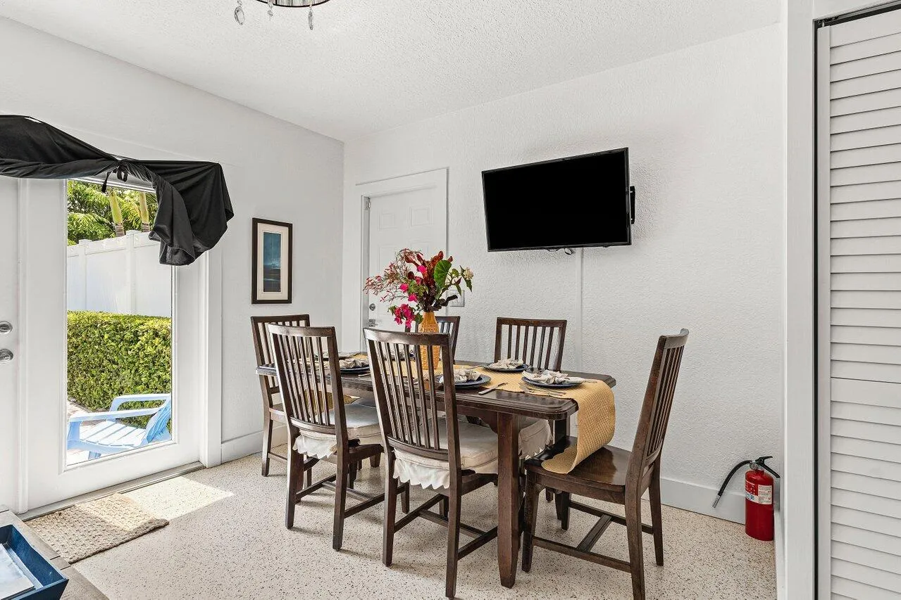 013-340Northeast7thAvenue-DelrayBeach-FL