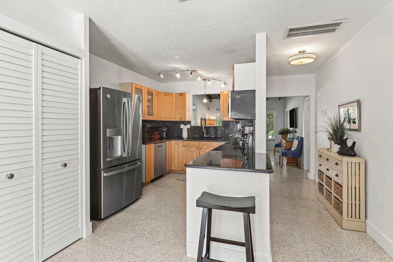 014-340Northeast7thAvenue-DelrayBeach-FL