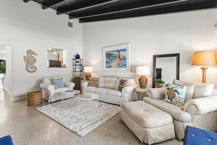 008-340Northeast7thAvenue-DelrayBeach-FL