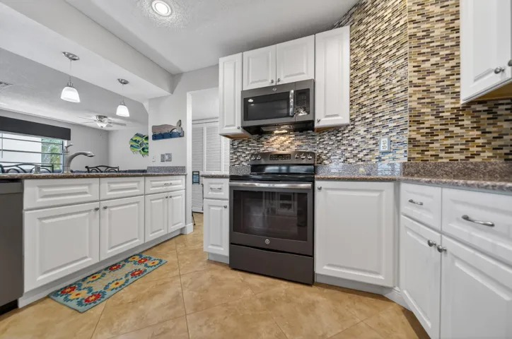 kitchen5.jpg-FULL