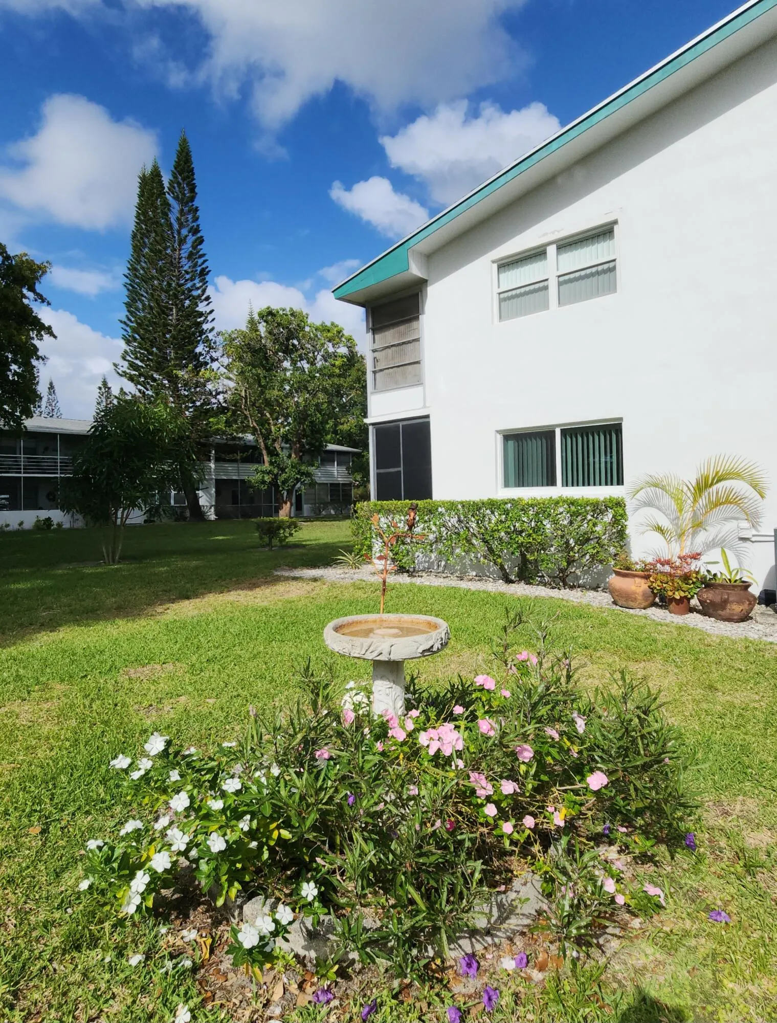 Pretty Gardens and Bird Bath