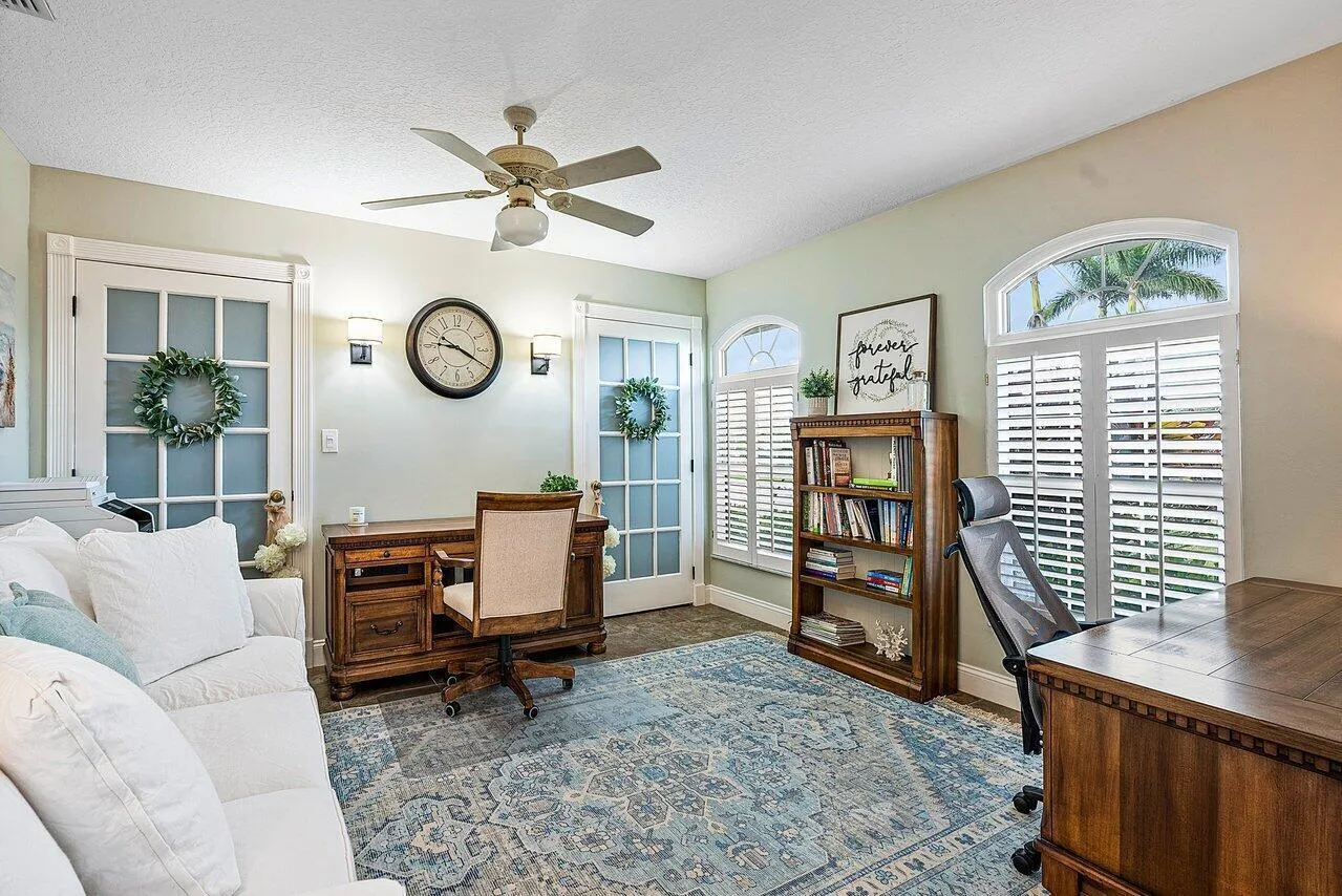 Property photo 33