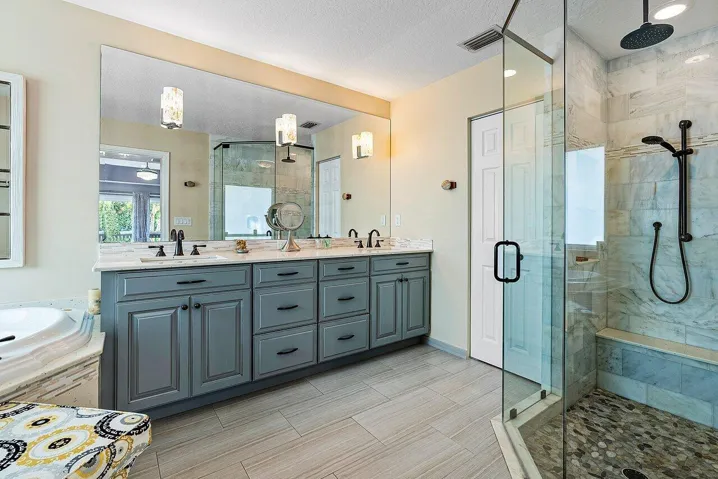 Master bath