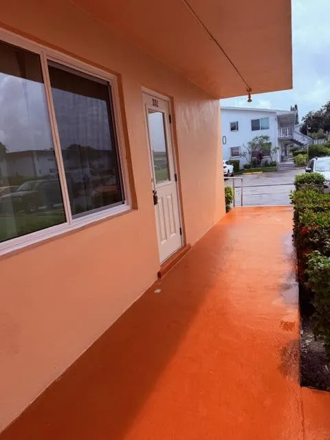 Front Corner