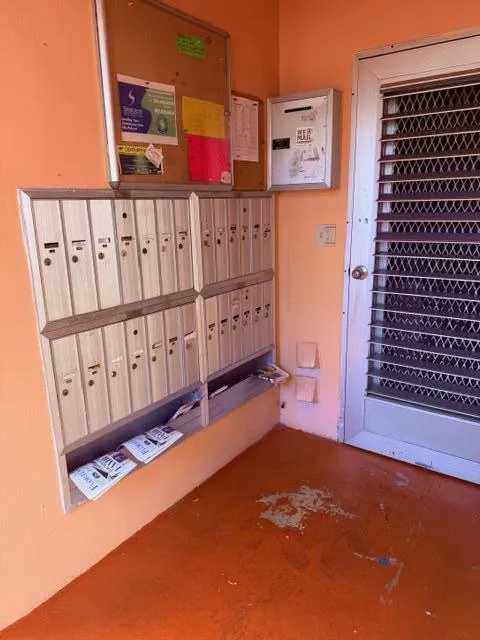 Mail Box