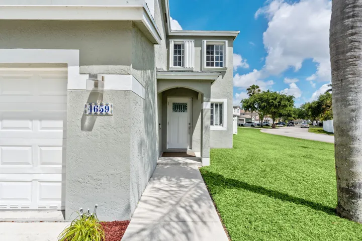 4-web-or-mls-A7404070