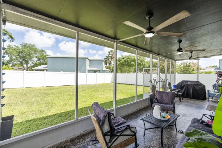 32-web-or-mls-A7404074