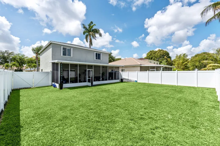33-web-or-mls-A7404076