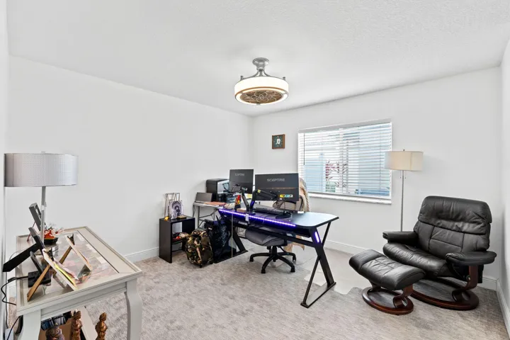 27-web-or-mls-A7404085