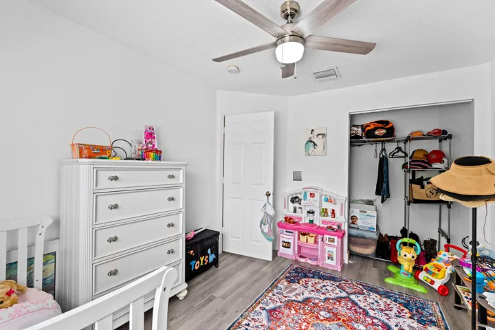 23-web-or-mls-A7404154