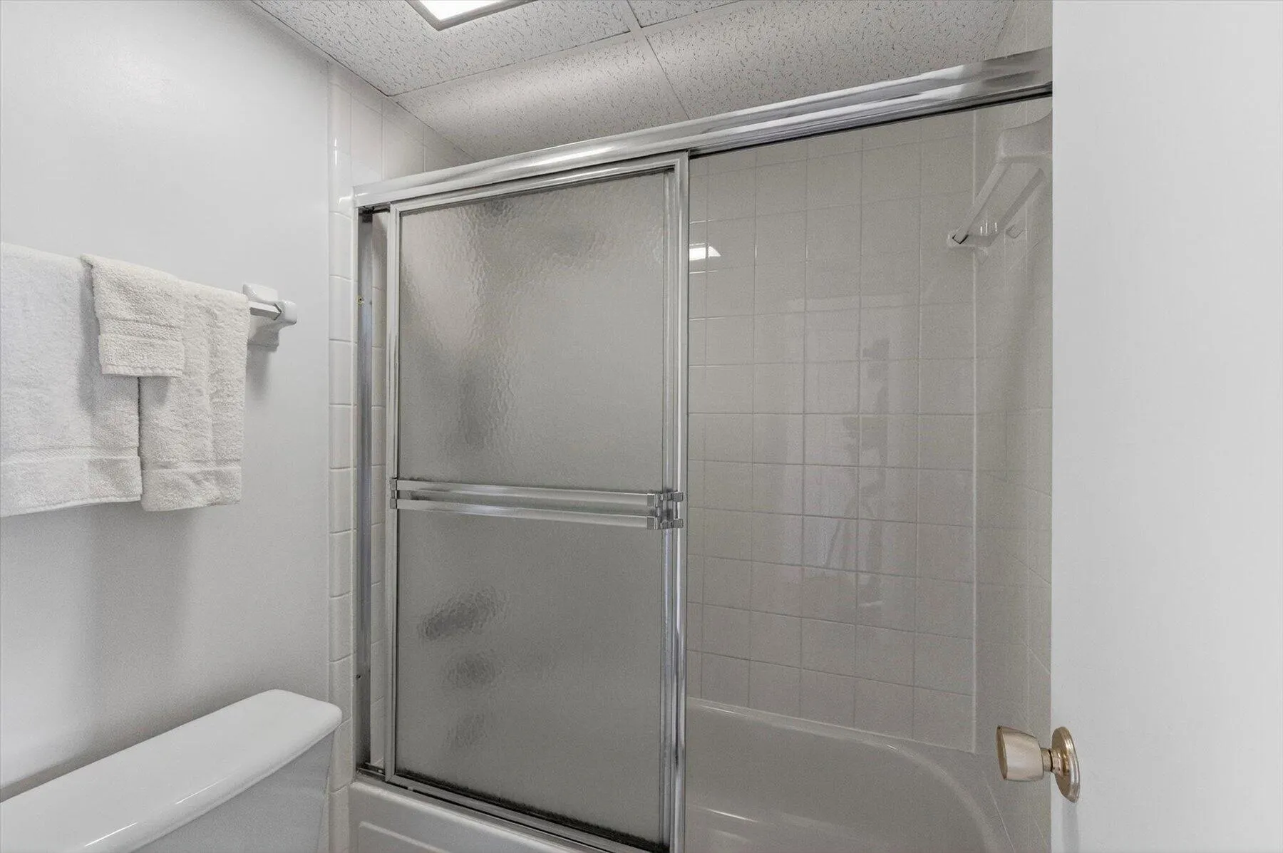 20-Primary Bath