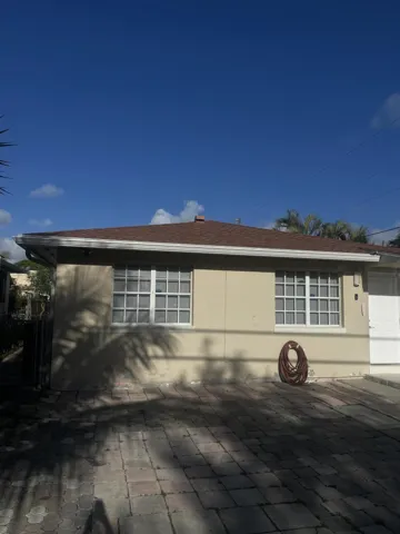 FRONT EXTERIOR