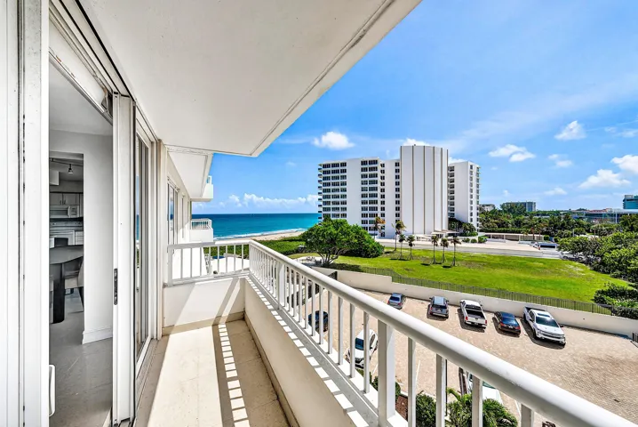 600BALCONYVIEWBEACH