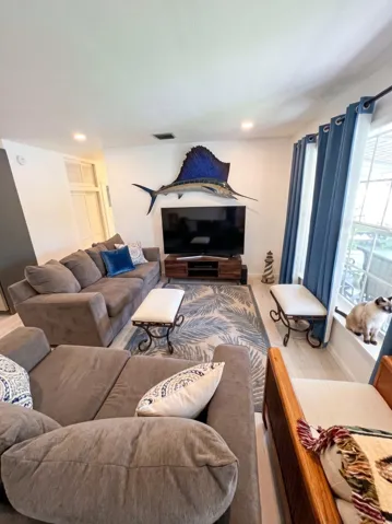 1230 NE 26th Terrace_40