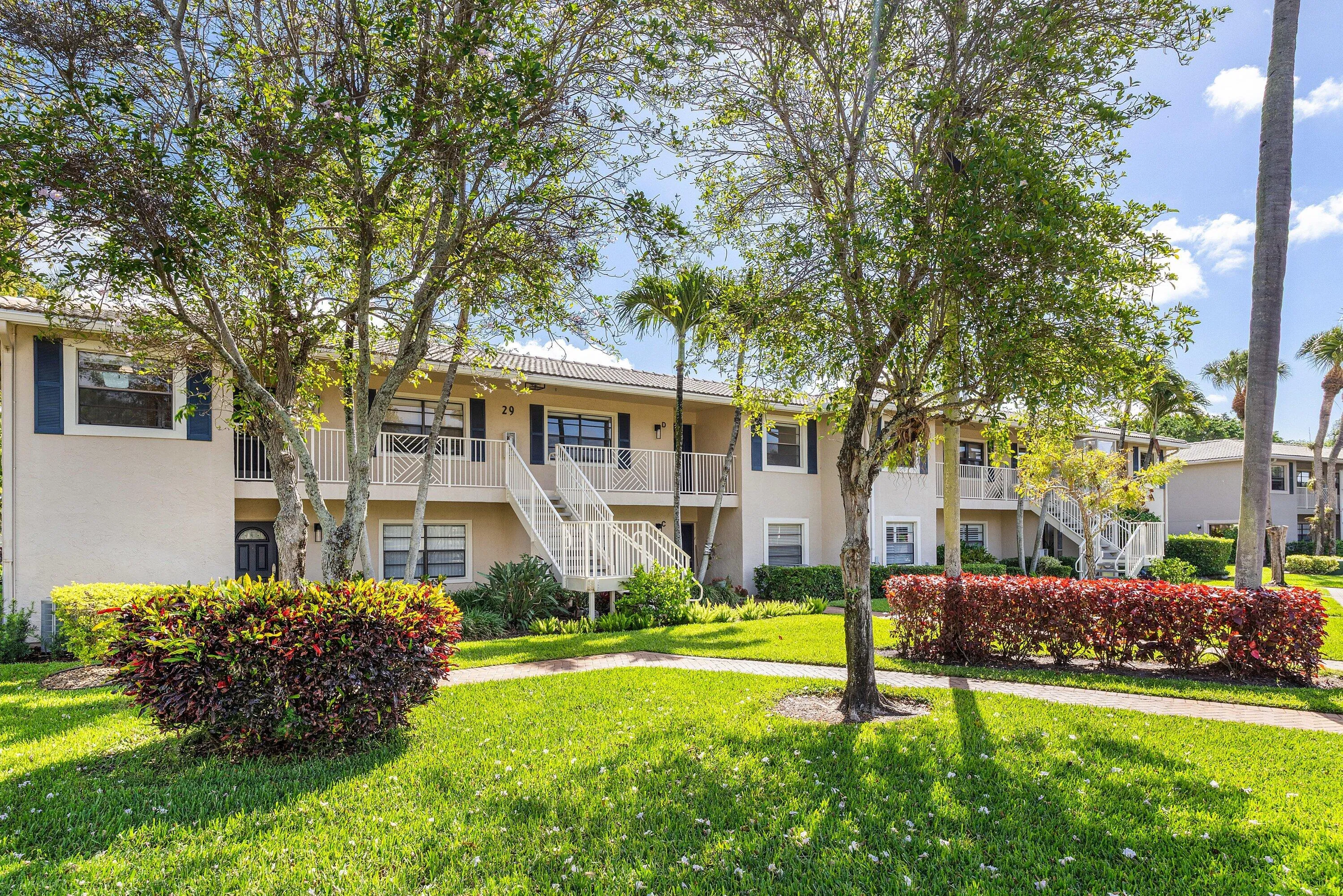 002-29StratfordLaneWest-B-BoyntonBeach-F