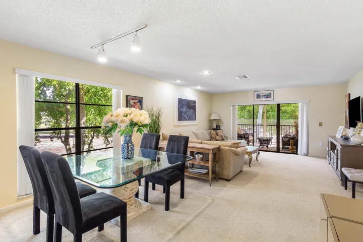 008-29StratfordLaneWest-B-BoyntonBeach-F