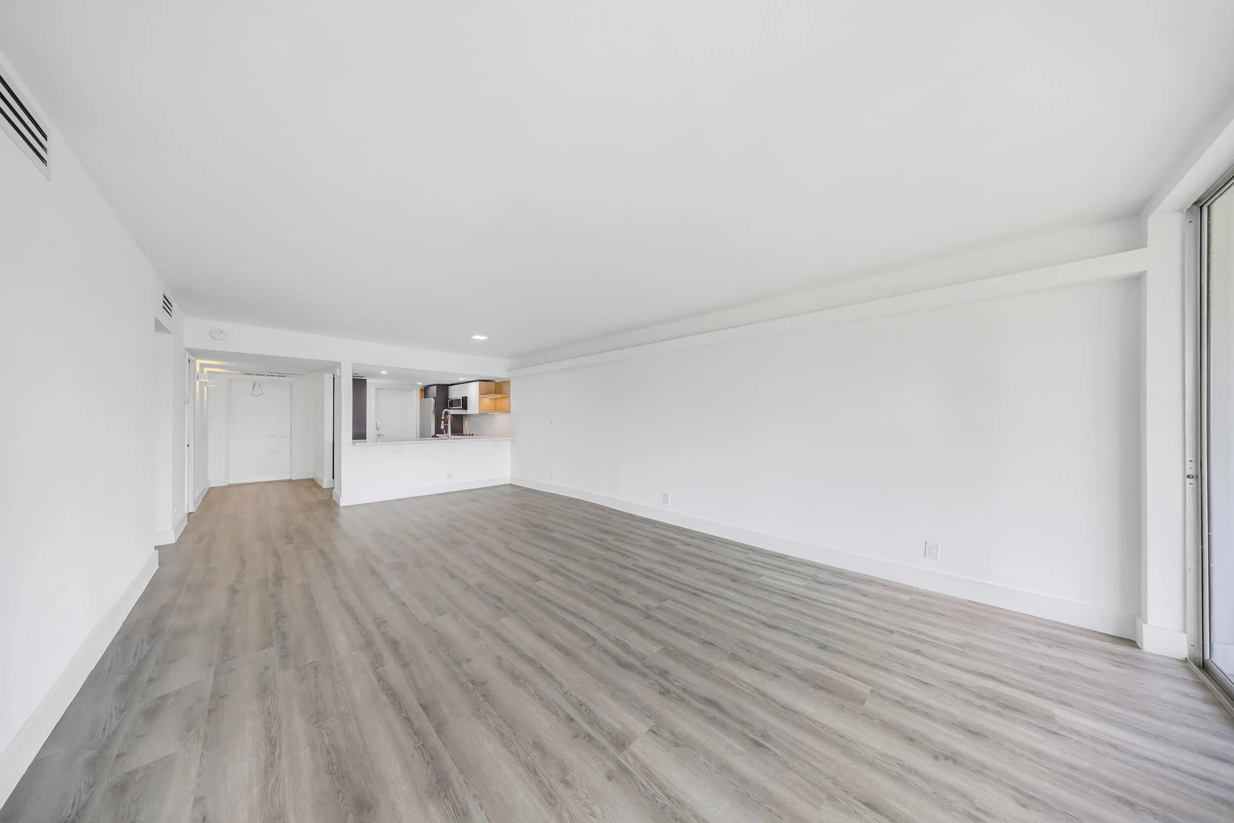 3151 S Palm Aire Dr-Pompano Beach, Unit