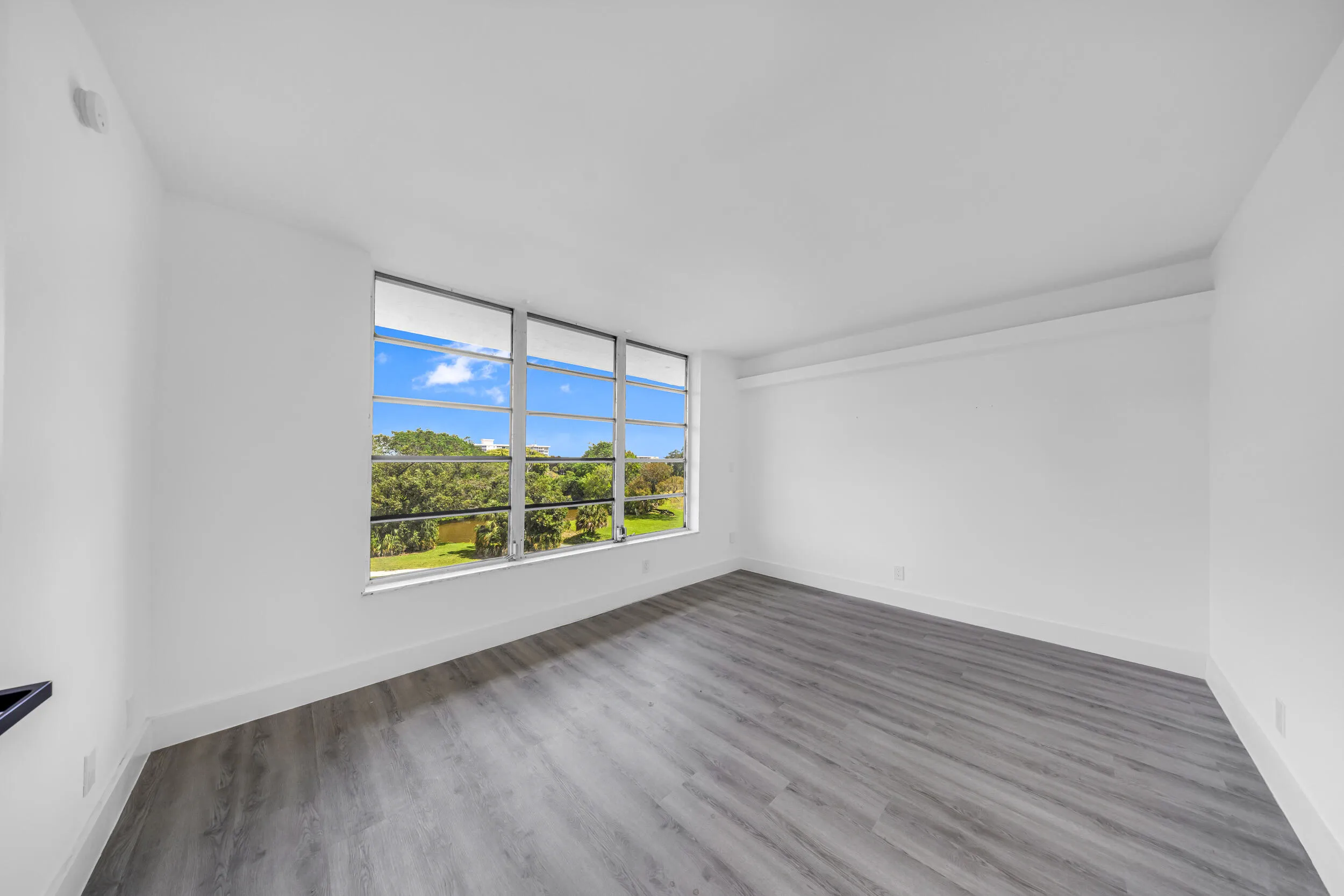 3151 S Palm Aire Dr-Pompano Beach, Unit