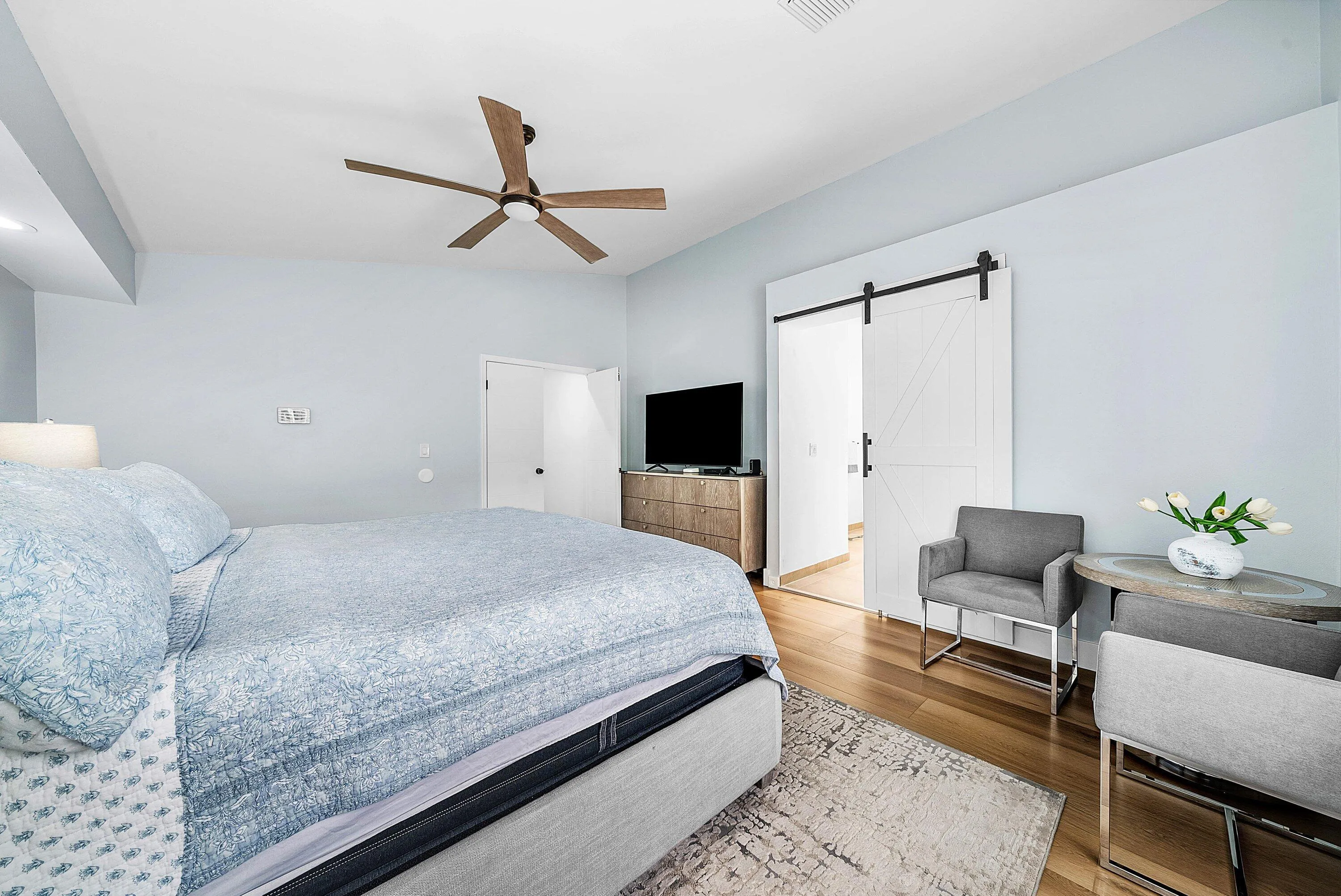 Property photo 31