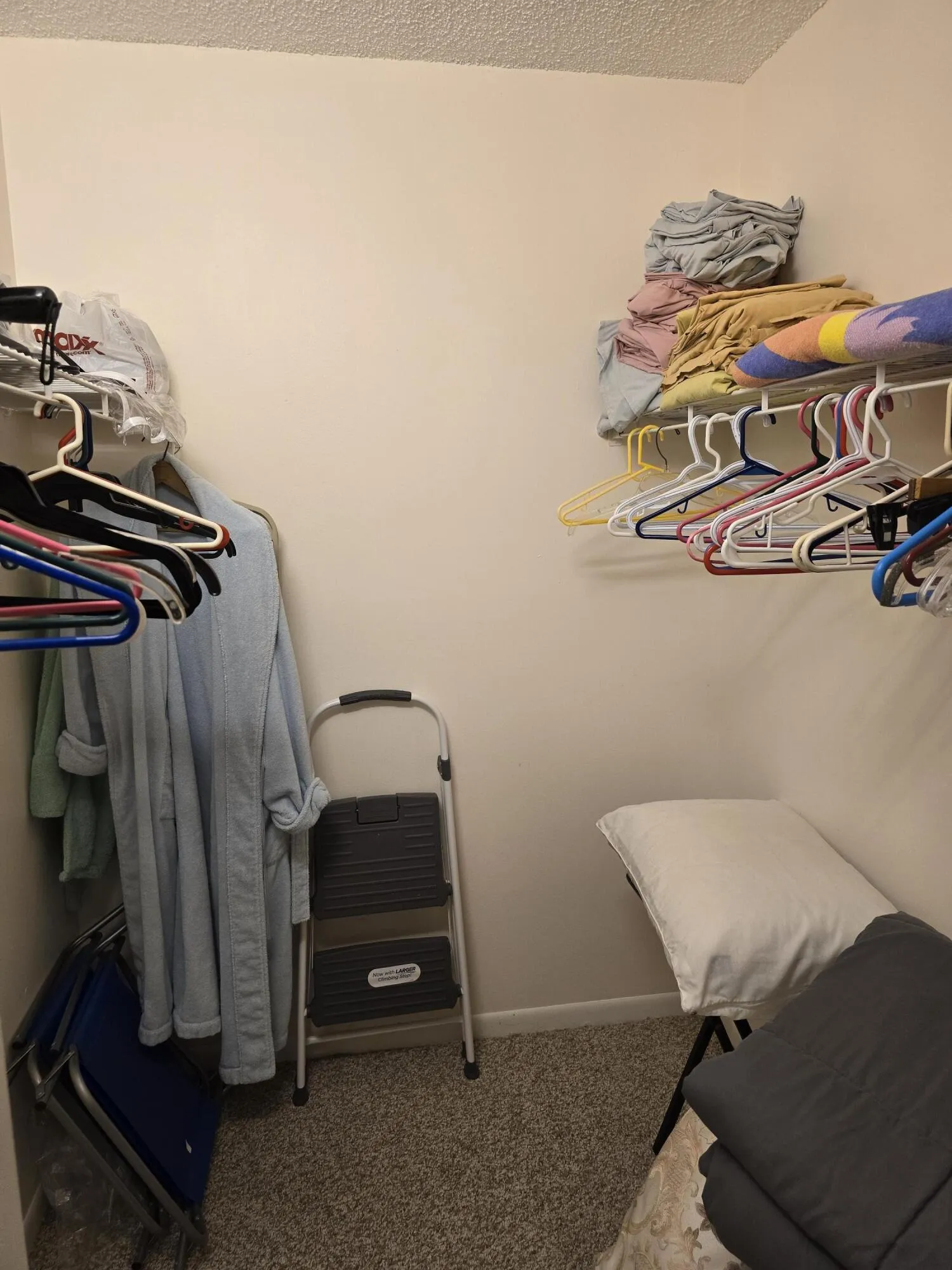 walk in closet