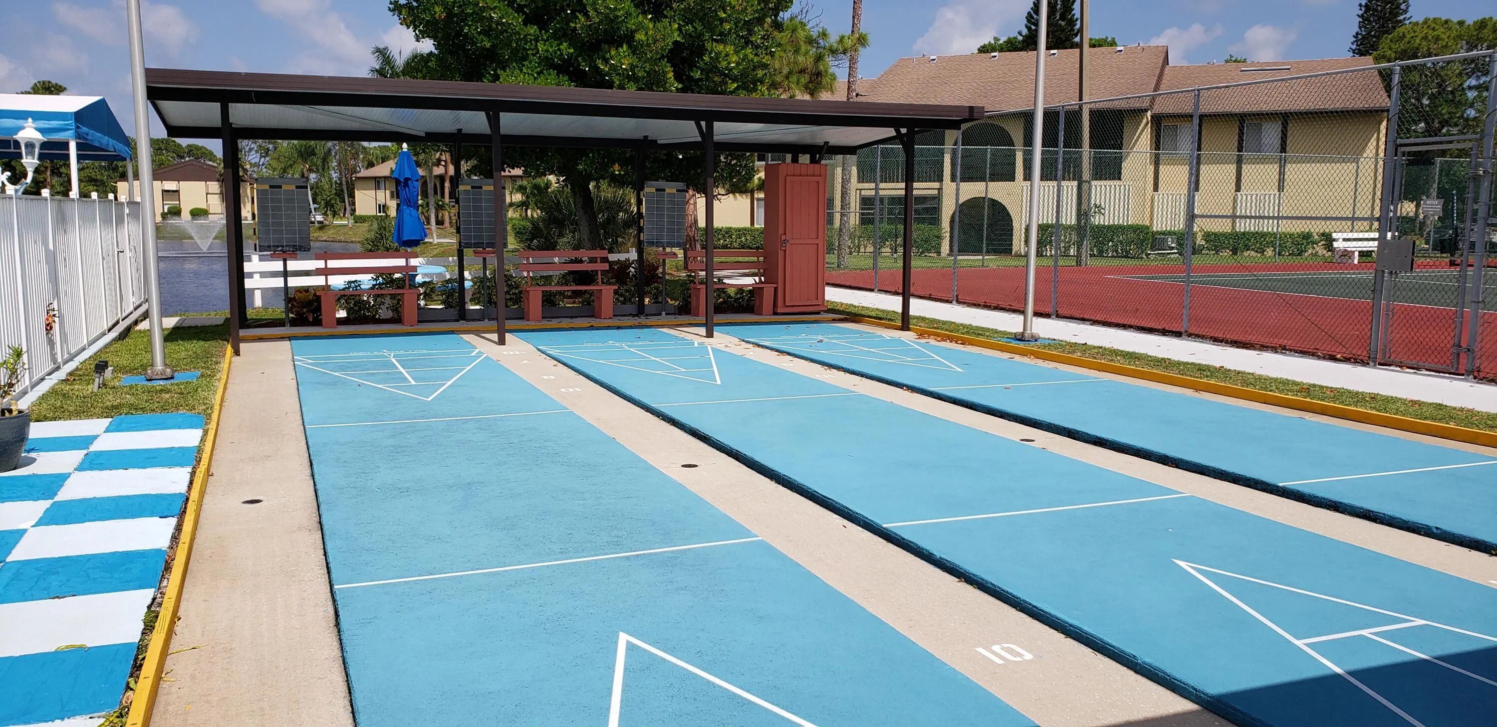 shuffle board