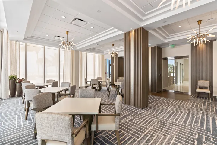 CLUB ROOM NORTH