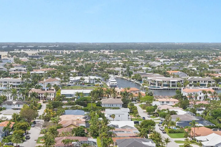 INTRACOASTAL VIEW