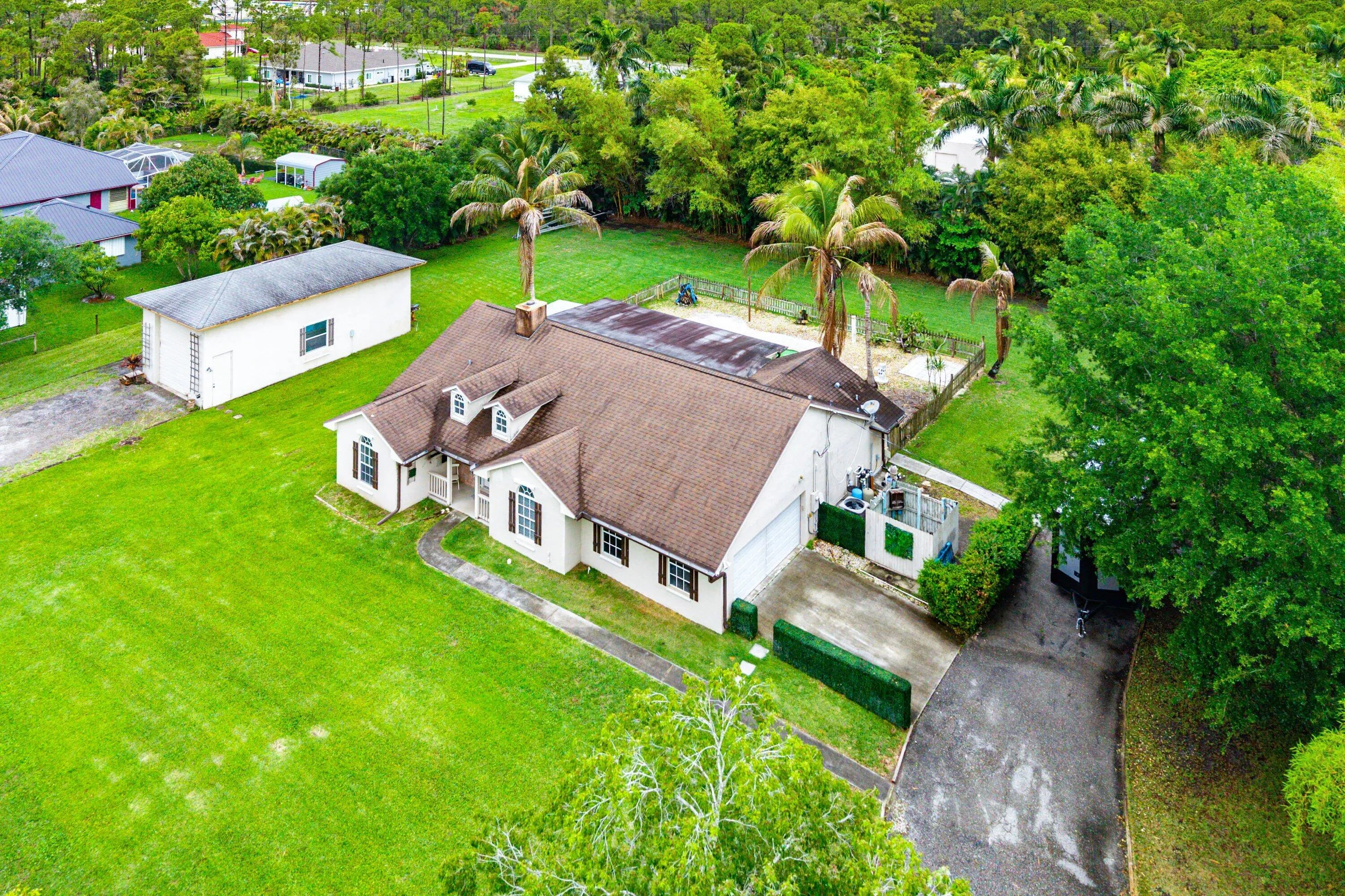 043-1232589thPlaceNorth-WestPalmBeach-FL