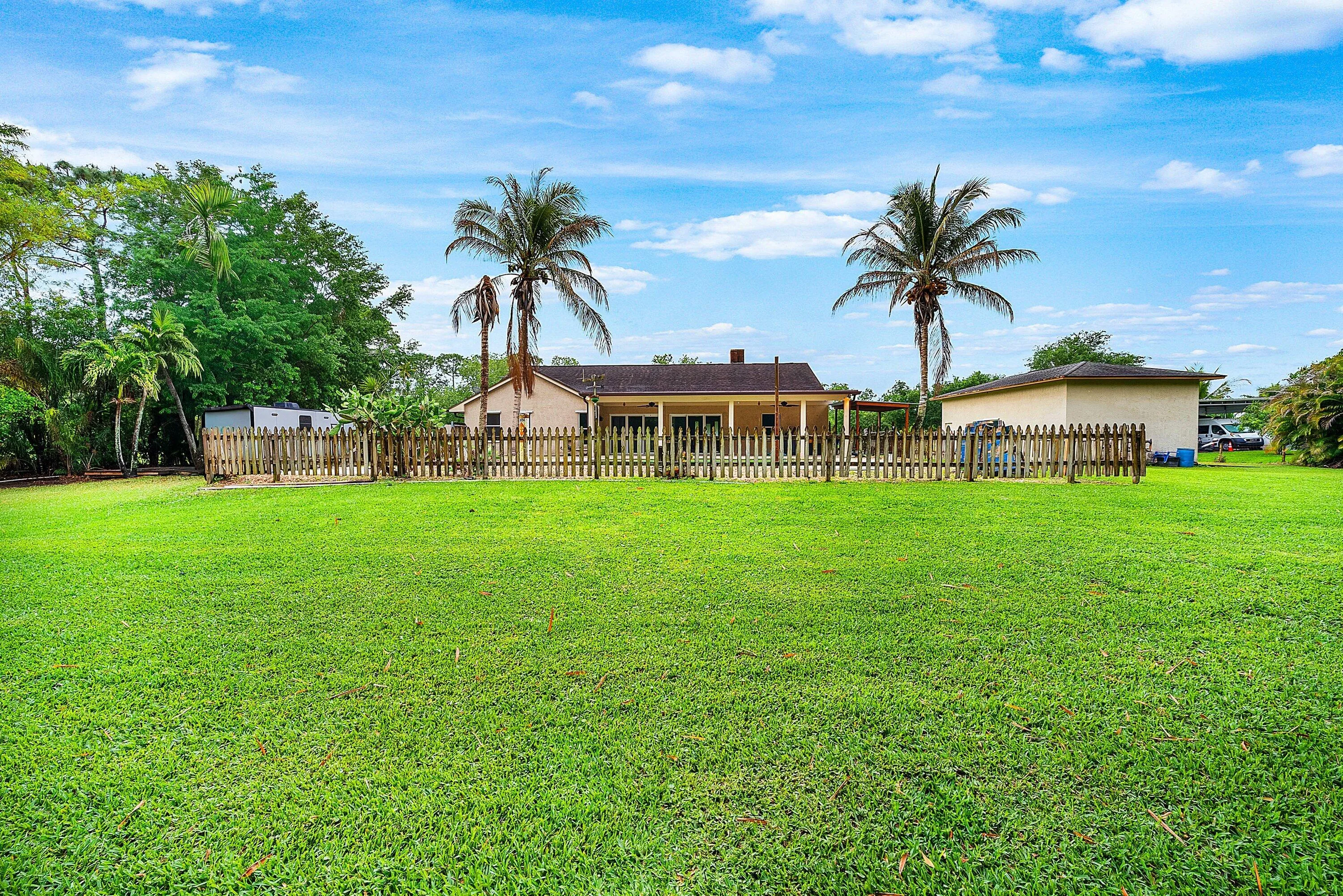 038-1232589thPlaceNorth-WestPalmBeach-FL