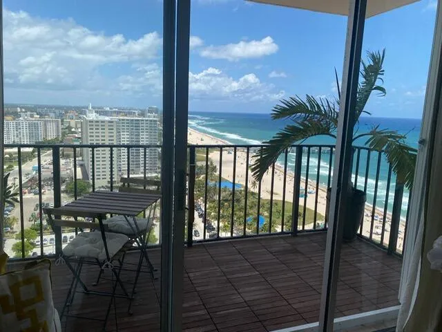 BrinyOceanViewsBalcony