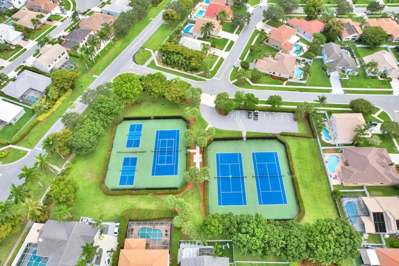 Property photo 74