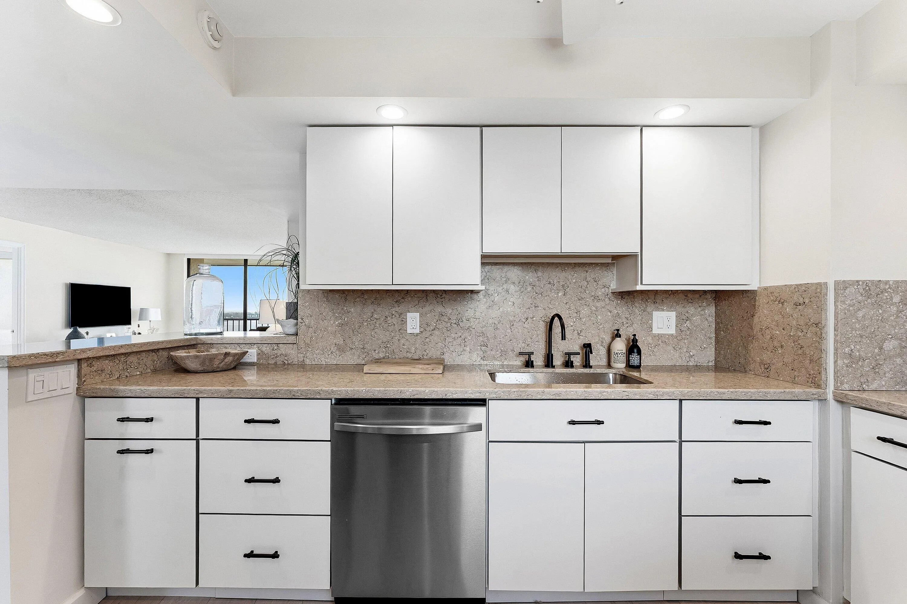 7-Kitchen